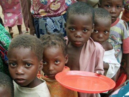 African_children_in_poverty.jpg
